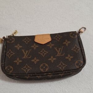LOUIS VUITTON MONOGRAM MULTI POCHETTE